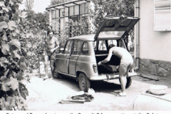 R4
